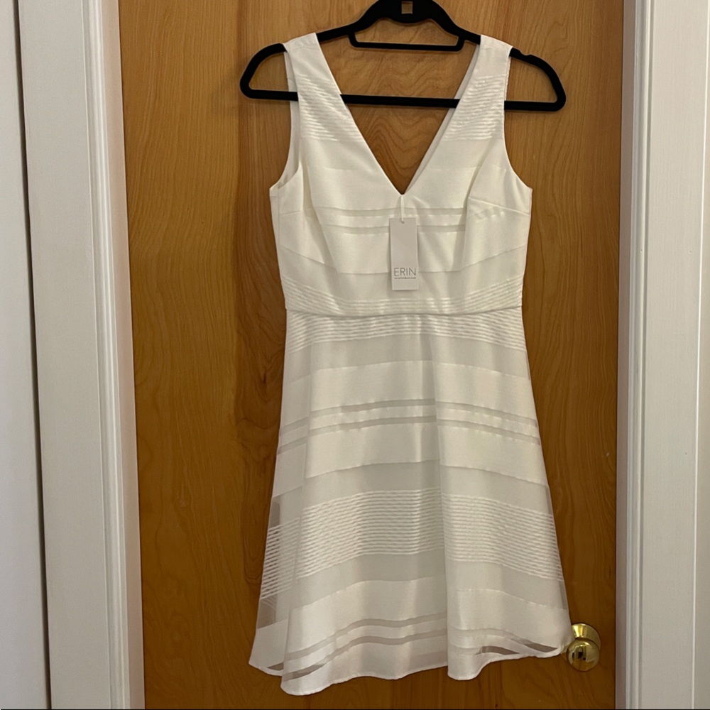 Erin Fetherson White Textured V-Neck Fit & Flare Dress